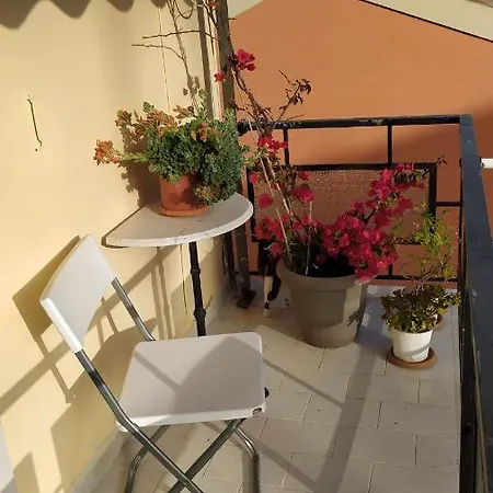 Corfu Town * Corfu (city)